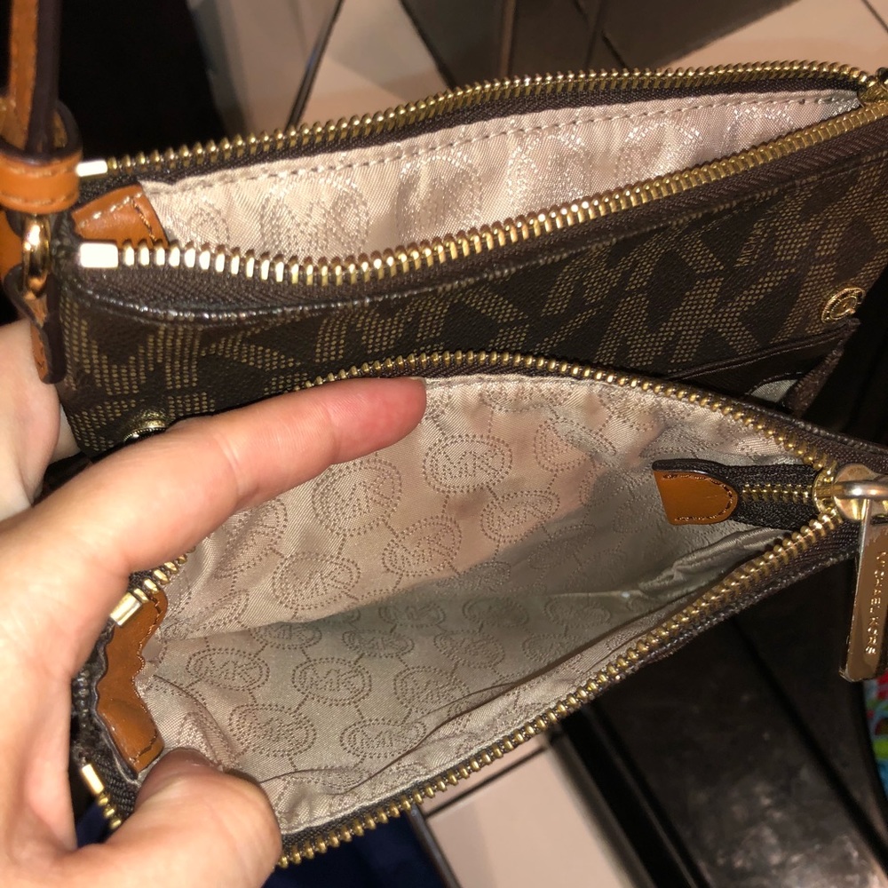 Michael Krissi cross body